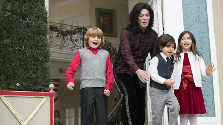 Michael Jackson: Searching for Neverland Poster