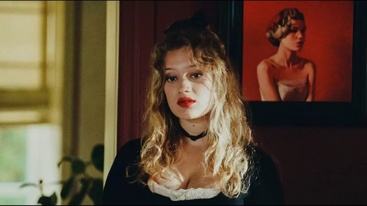 Babysitter Backdrop