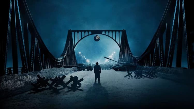 Bridge of Spies Poster