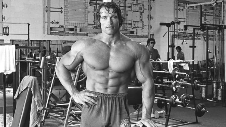 Pumping Iron Poster