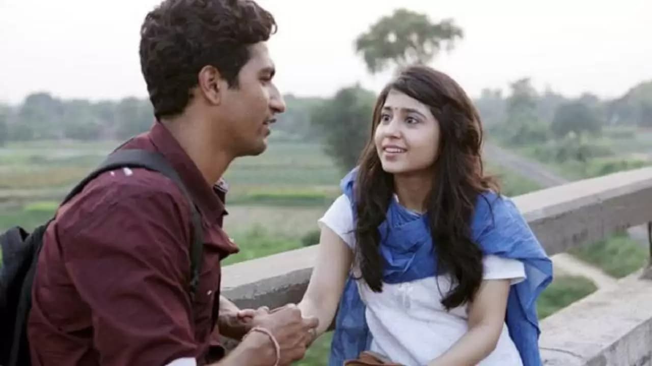 Masaan Backdrop