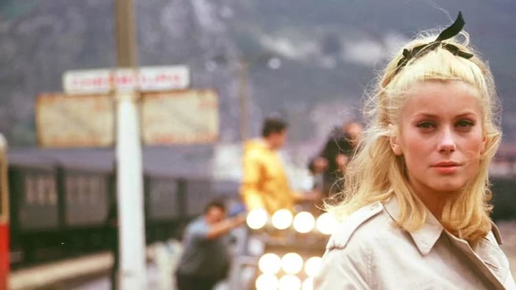 The Umbrellas of Cherbourg Poster