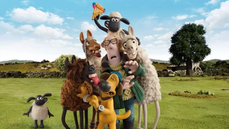 Shaun the Sheep: The Farmer's Llamas Poster