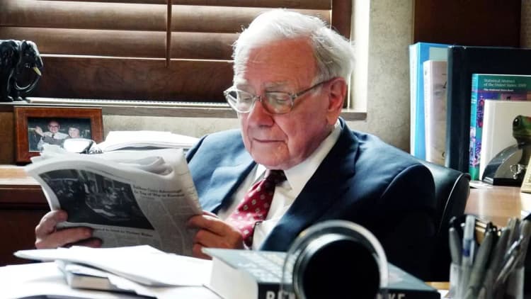 Becoming Warren Buffett Poster