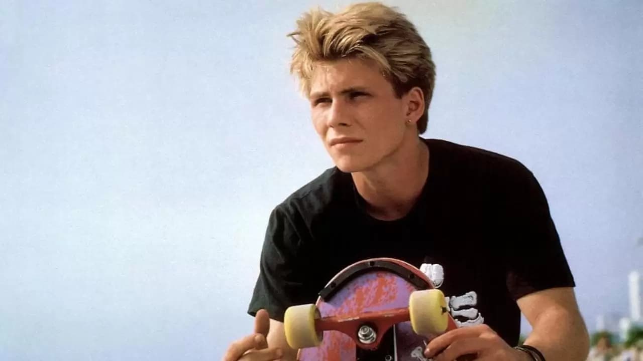 Gleaming the Cube Backdrop