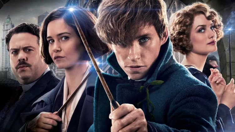 Fantastic Beasts and Where to Find Them Poster