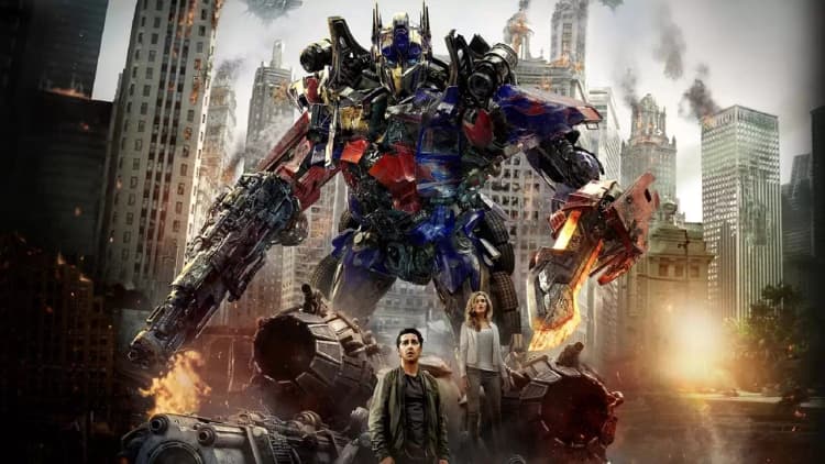 Transformers: Dark of the Moon Poster