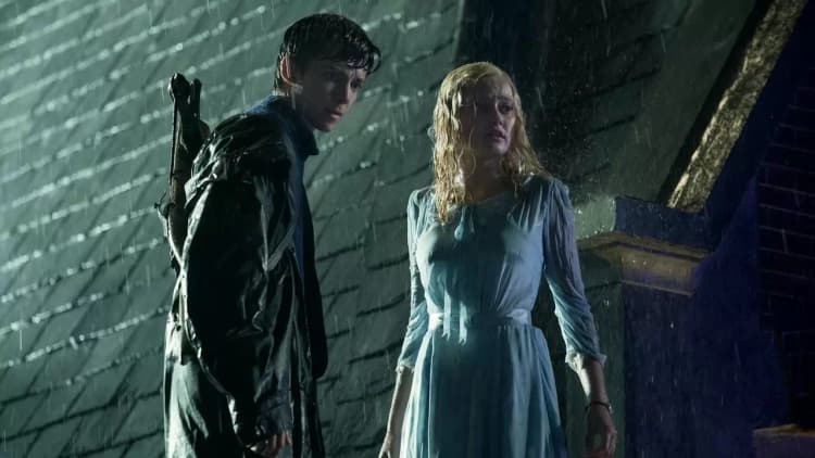 Miss Peregrine's Home for Peculiar Children Poster